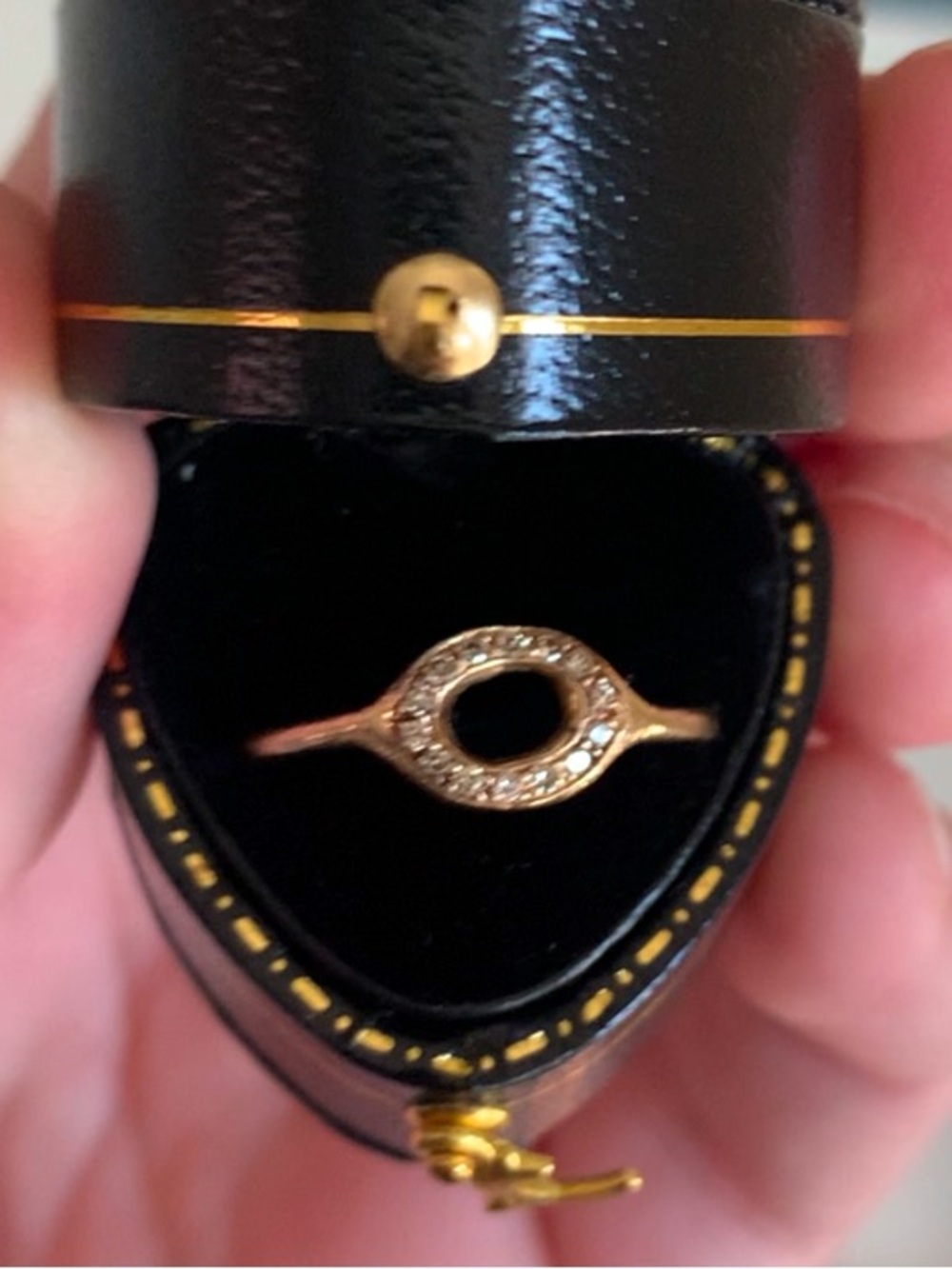Ariko oval ring 14k yellow gold with brown diamonds. Like new. size 6.5 - Picture 3 of 15
